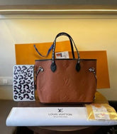 Louise vuittion naverfull 1467