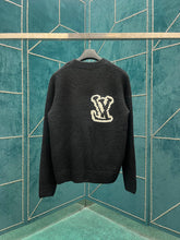 LV Shirt 110807